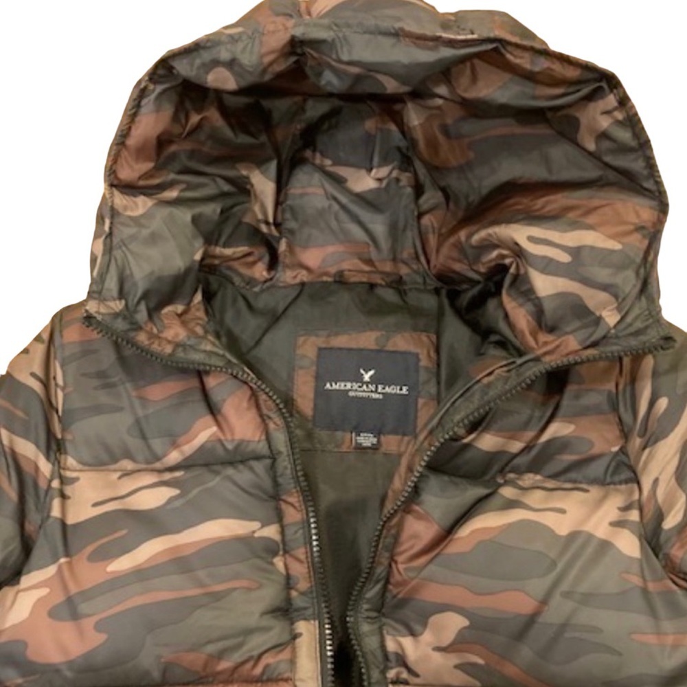 American Eagle Camo puffed Jacket Size Small - Picture 3 of 5